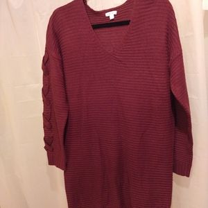 Really cute and comfortable sweater.